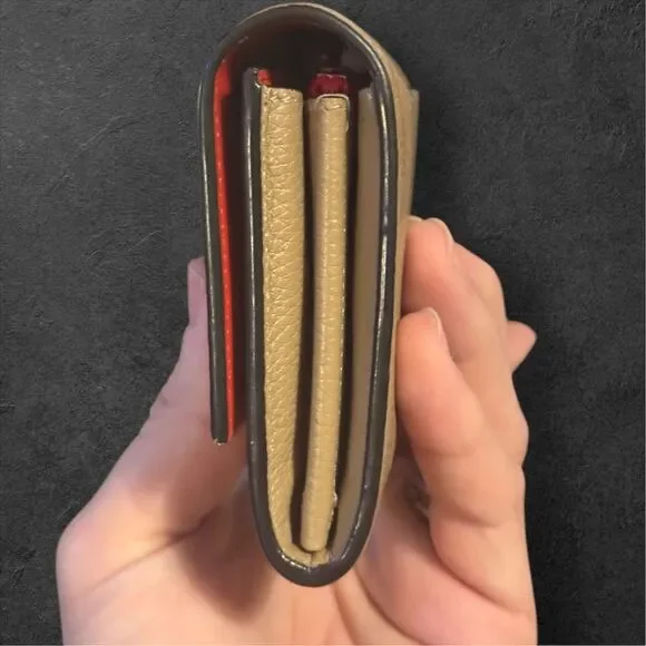 Céline Paris Beige Leather Wallet Chain Shoulder Bag - Picture 13 of 17